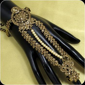 Designer Antique Gold Plated Diamond Stone Worked Wedding Bridal Jewelry Hath Panja, Hath Phool 1