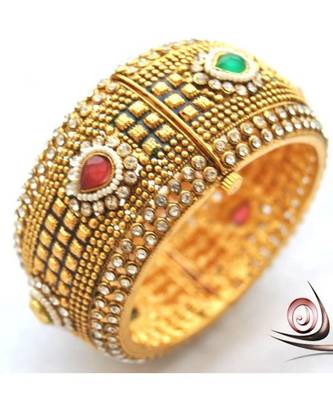 Ethnic Gold Kada 1