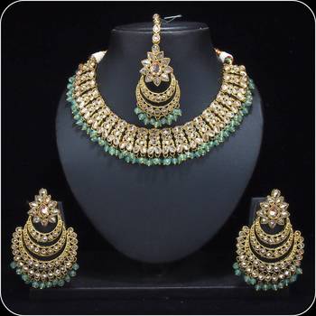 Royal Antique Gold AD Zircon Pista Green Necklace Jewelry Set 1