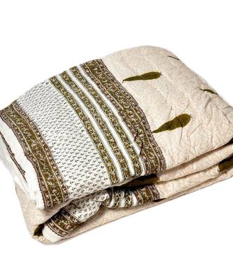 HandBlock Print WhiteBase Jaipuri Double Quilt 1