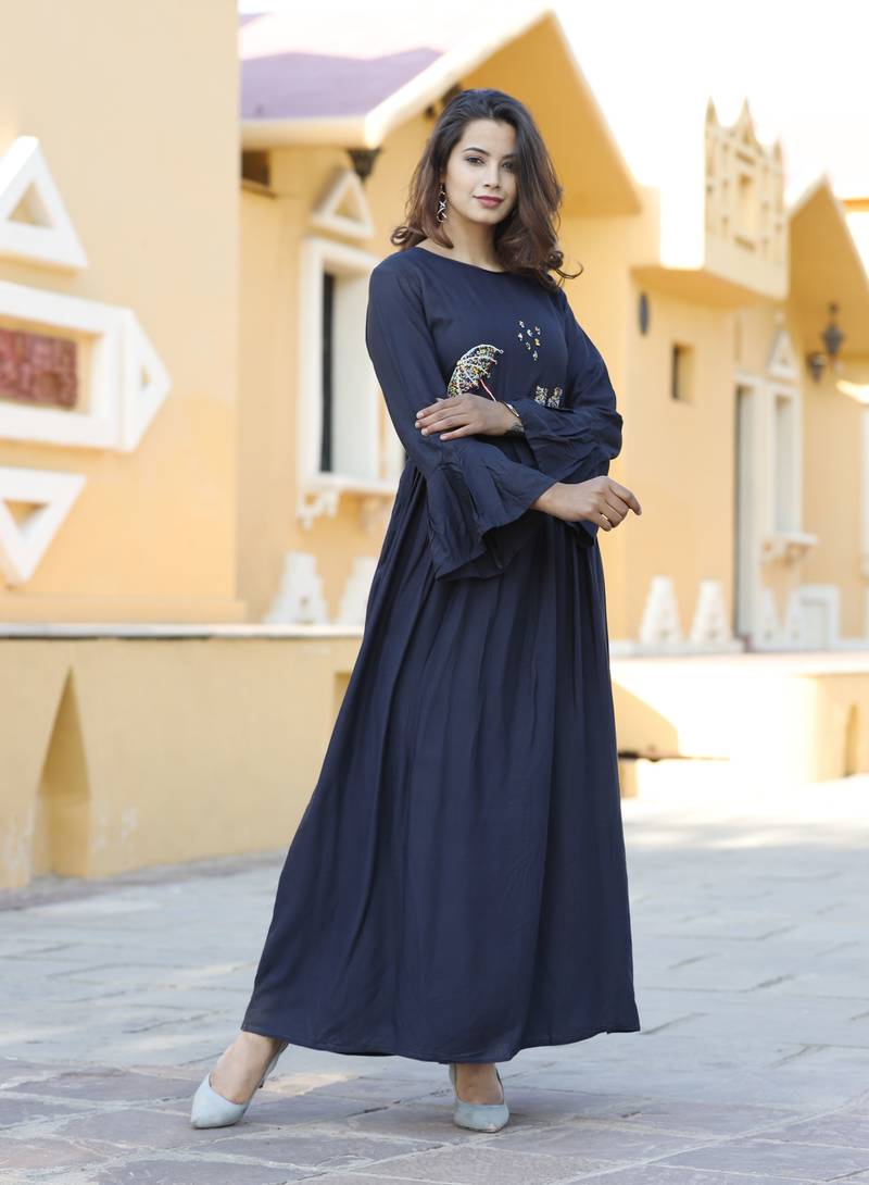 Slub Rayon Flared Kurti With Umbrella Hand Work