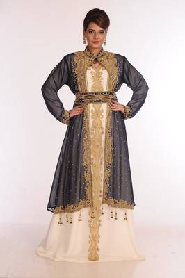 Jacquard Multicolor Embroidered Islamic Kaftans 1