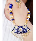 Multicolor necklaces