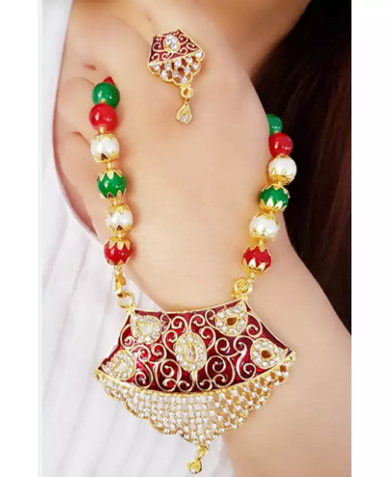 Multicolor necklaces