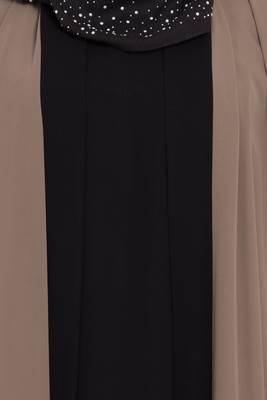 Beige & black shrugg style abaya 5