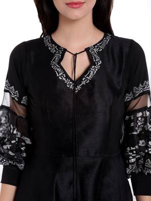 Black High Low Kurta with White Print 2