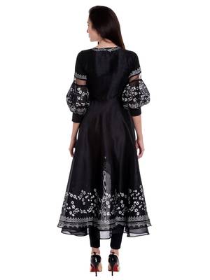 Black High Low Kurta with White Print 5