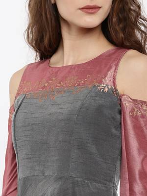 2 pc Set of Grey Kurti and Dupatta 3