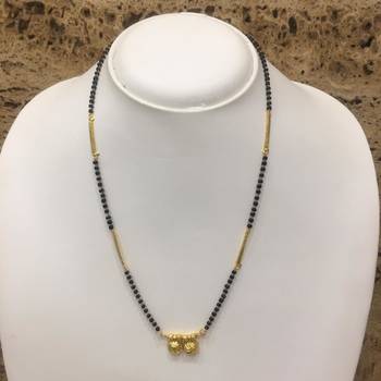 Mangalsutra 18-Inch Length Gold Plated Vati Tanmaniya Pendent Black Mani (Beads) Short Chain Mangalsutra 1