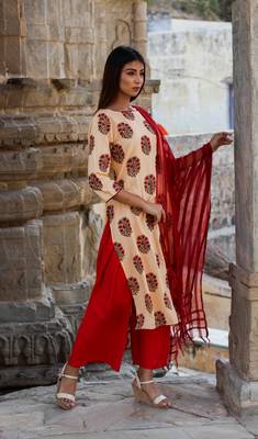 Peach block print kurta with palazzo and dupatta 3