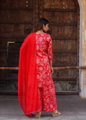 Gold print pink Kurta with pajama 2