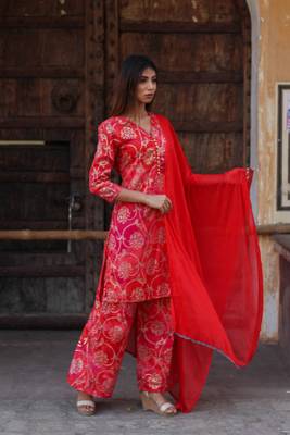 Gold print pink Kurta with pajama 1