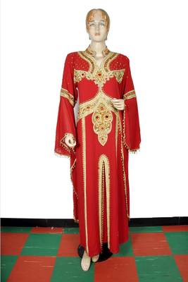 Red embroidered georgette islamic kaftan 1