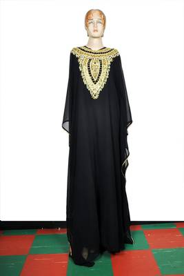 Black embroidered georgette islamic kaftan 1