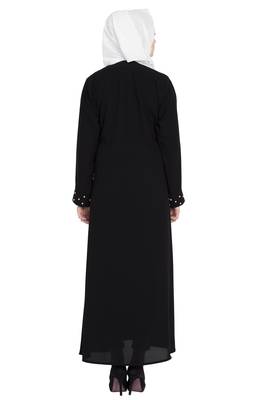 Black stylish abaya for women 4