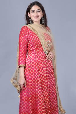 Pink red georgette Banarasi anarkali with leggings and gold mirror paisley net dupatta 4