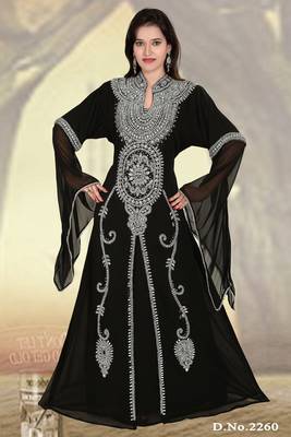 Black embroidered georgette islamic kaftan 1
