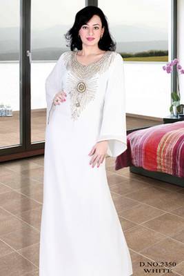 White embroidered georgette islamic kaftan 1