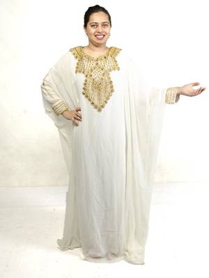 White embroidered georgette islamic kaftan 1