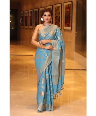 Blue  hand woven Chiffon saree with blouse 1
