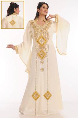 White embroidered georgette islamic kaftan 1