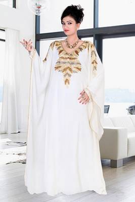 White embroidered georgette islamic kaftan 1