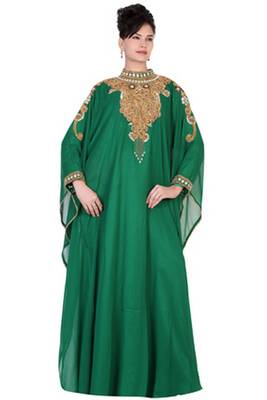 Green embroidered georgette islamic kaftan 1