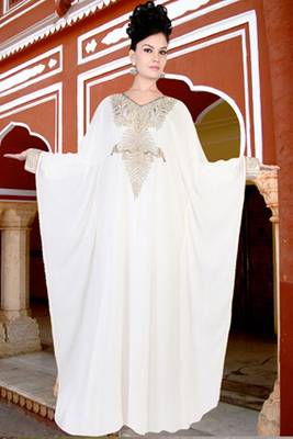 White embroidered georgette islamic kaftan 1