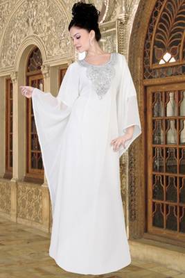 White embroidered georgette islamic kaftan 1