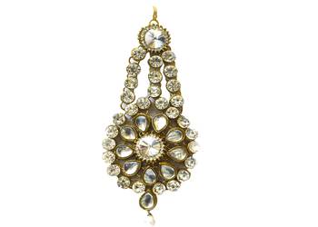 Golden White Kundan Pearl Passa For Hairs 1
