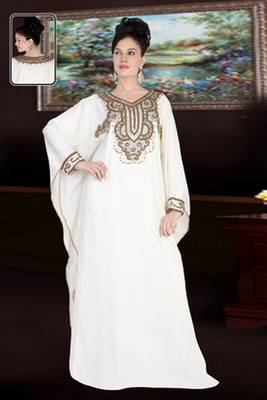 White embroidered georgette islamic kaftan 1