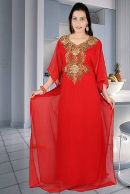 Red embroidered georgette islamic kaftan 1