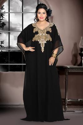 Black embroidered georgette islamic kaftan 1