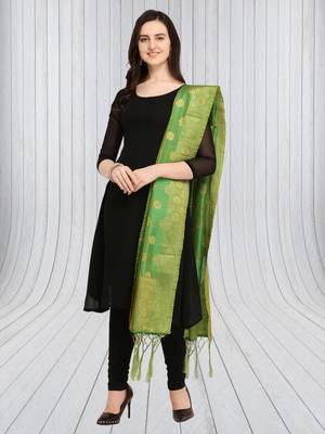 Green Banarasi Silk Zari Woven Dupatta With Tussels 5