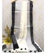 White Linen Saree With Zari Border And With Blouse