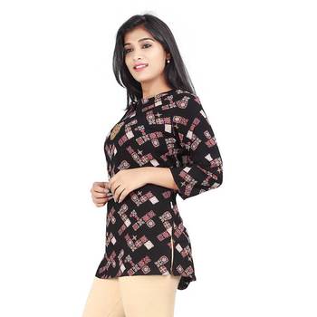 Black printed rayon tops 4