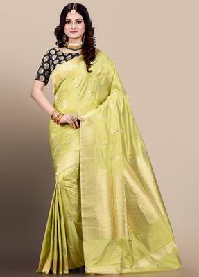 Green woven pure silk saree with blouse 1