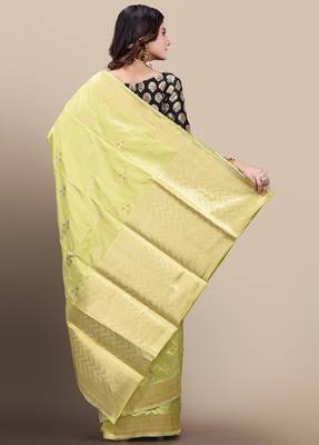 Green woven pure silk saree with blouse 2