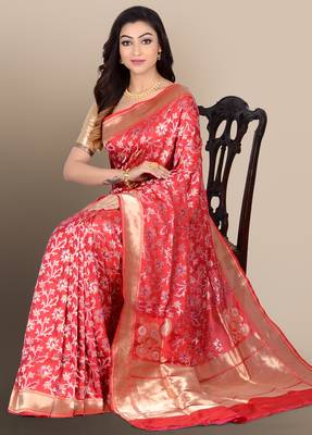 Red woven pure silk saree with blouse 3