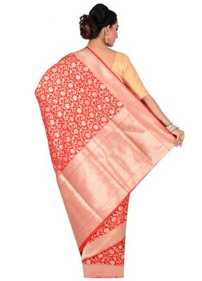 Red woven pure silk saree with blouse 2