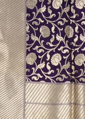 Purple woven pure silk saree with blouse 3