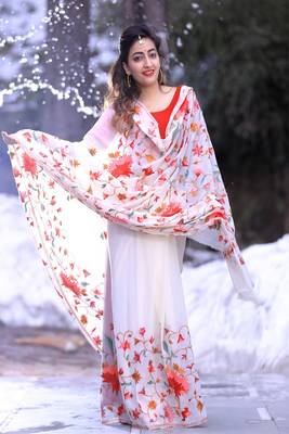 White Color Kashmiri Work Embroidered Saree Enriched With Running Jaal Pattern 1