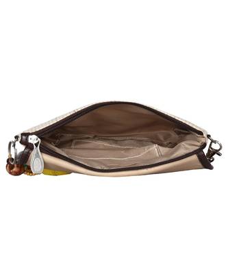 Pouch 4