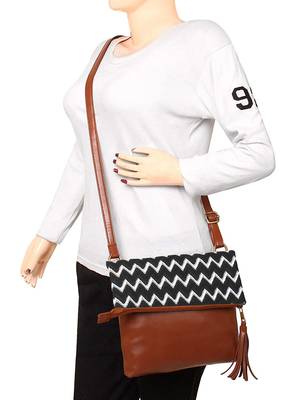 Lychee Bags Canvas Viola Sling Bag for Girls 5