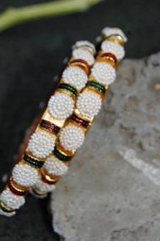 Ethnic Indian Chid Pearl Bangles