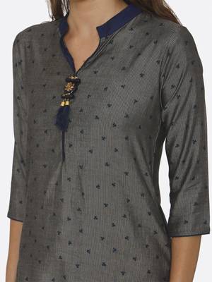 Grey printed polyester kurta sets 4