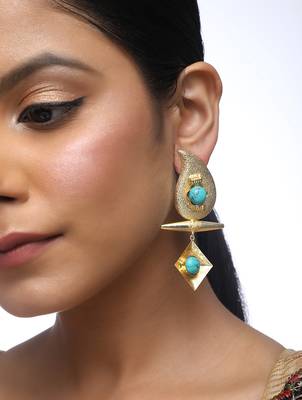 Gold Earrings 1