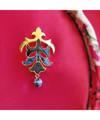 Gold plated Buta brooch with enamel, wood and semi precious stone 2
