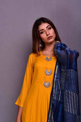 Mustard plain rayon kurta sets 2
