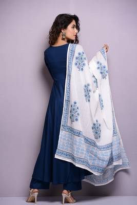 Blue plain rayon kurta sets 3